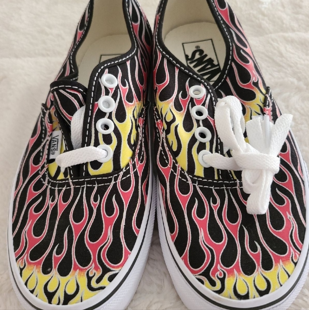 NWOT Vans